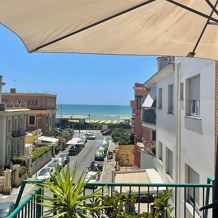 Ostia Bed And Beach ภายนอก รูปภาพ