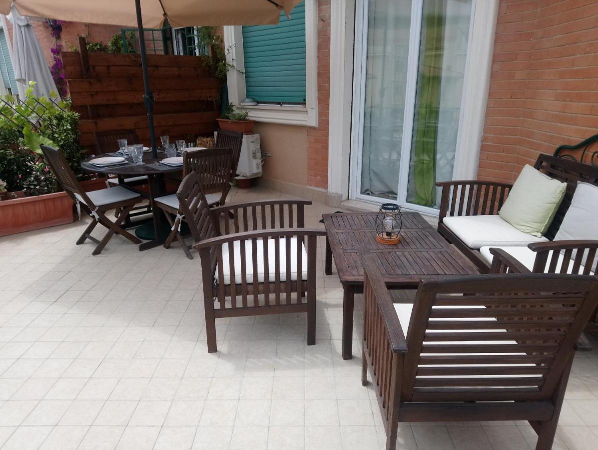 Ostia Bed And Beach ภายนอก รูปภาพ