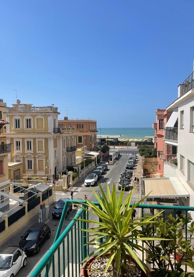 Ostia Bed And Beach ภายนอก รูปภาพ