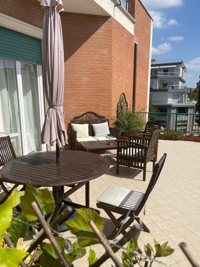 Ostia Bed And Beach ภายนอก รูปภาพ