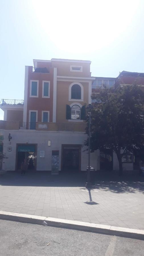 Ostia Bed And Beach ภายนอก รูปภาพ