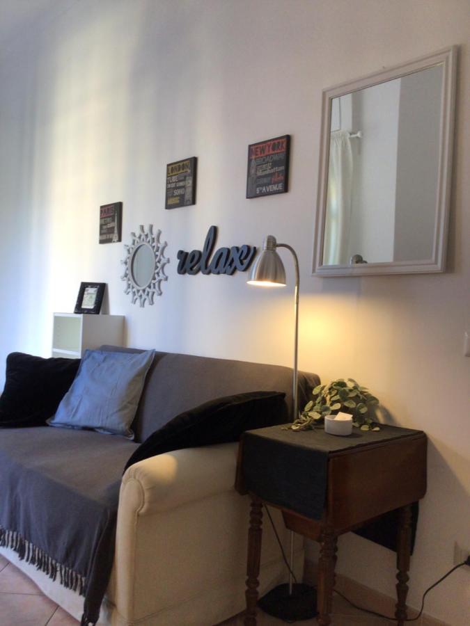 Ostia Bed And Beach ภายนอก รูปภาพ